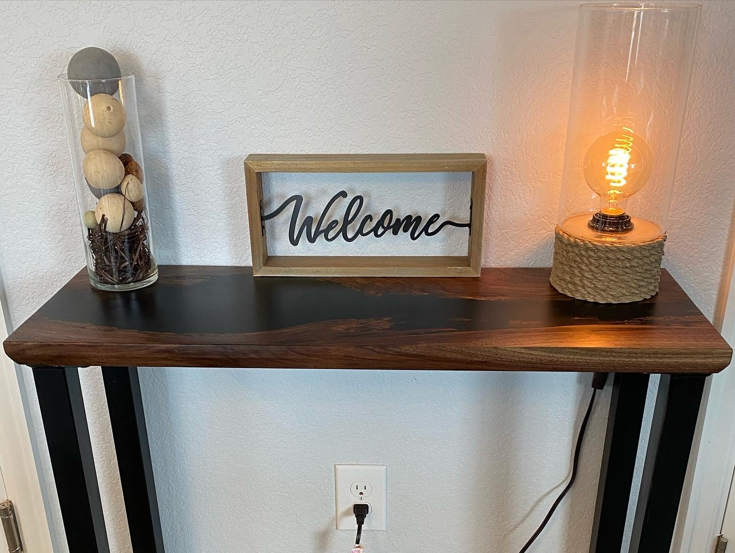 New LV Console Table 47” for Sale in Fort Lauderdale, FL - OfferUp
